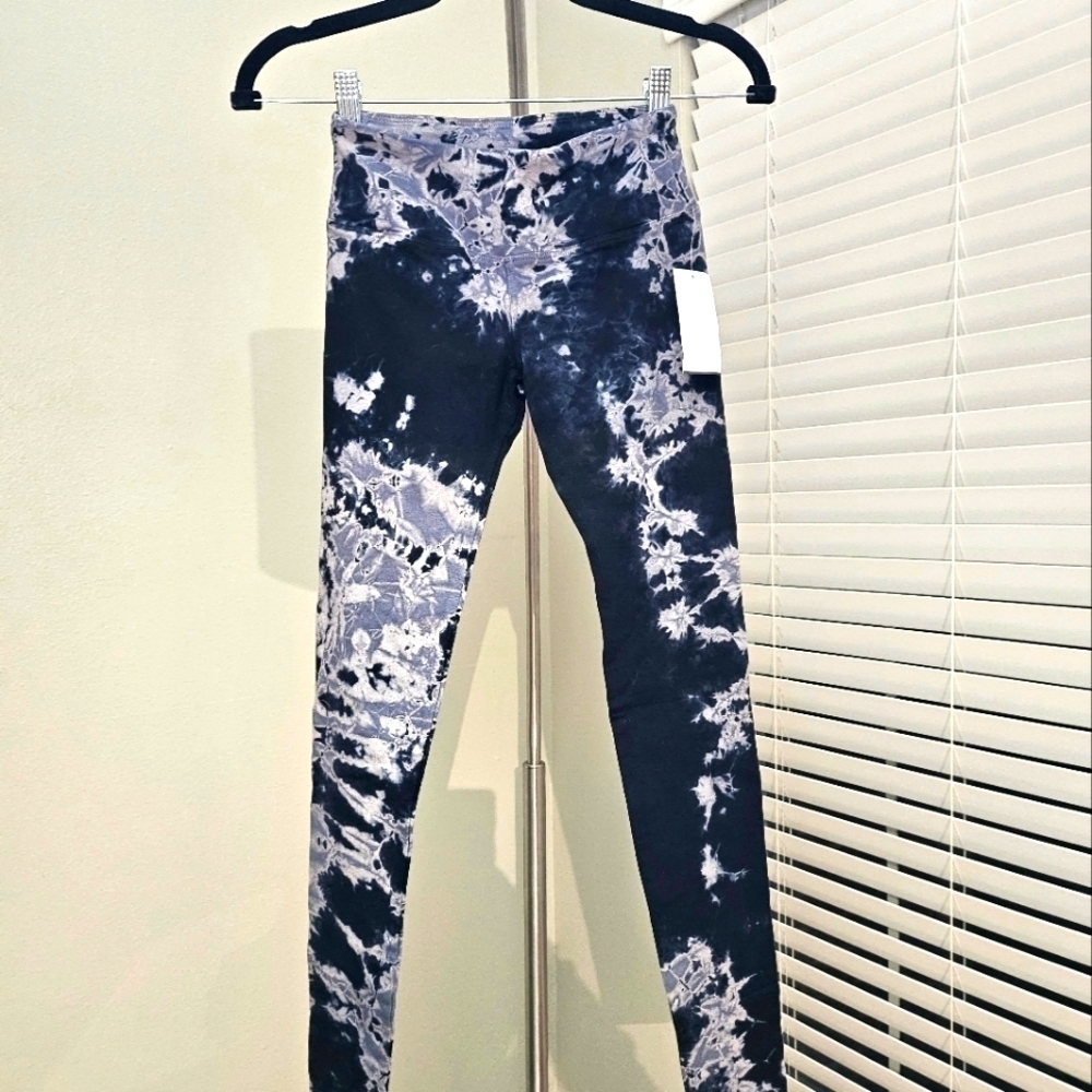 Hard Tail | Tie Dye Flat Top Leggings - Picture 2 of 8